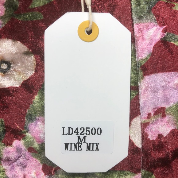 Loveriche Wine Mix Floral Velvet Dress - Size Medium - Picture 13 of 13